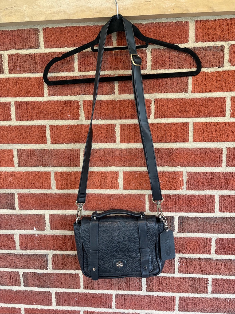 Beautiful Black Leather Vintage Coach Crossbody